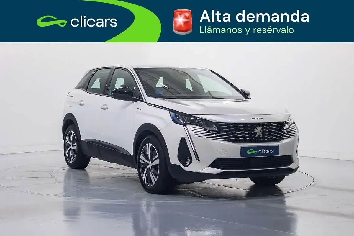 Usado Peugeot 3008 Active 179 CV (131 kW) 2022 Blanco SUV