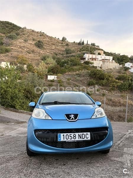 Azul Usado 2006 Peugeot 107 Utilitario | 1500 € (Buen precio) - Imagen 1/4