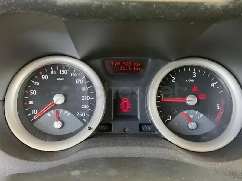 Usado Renault Mégane Expression 80 CV (58 kW) 2005 Azul Berlina