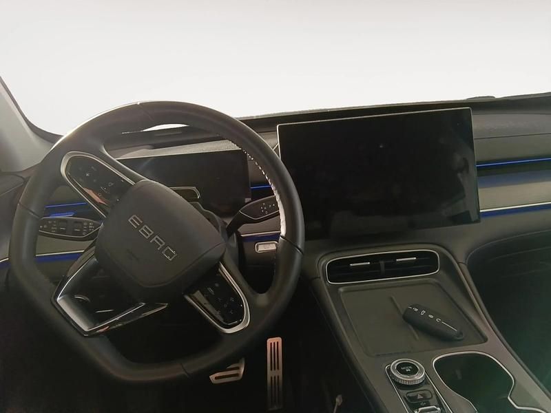 Usado Ebro s800 Luxury 147 CV (108 kW) 2025 Verde SUV