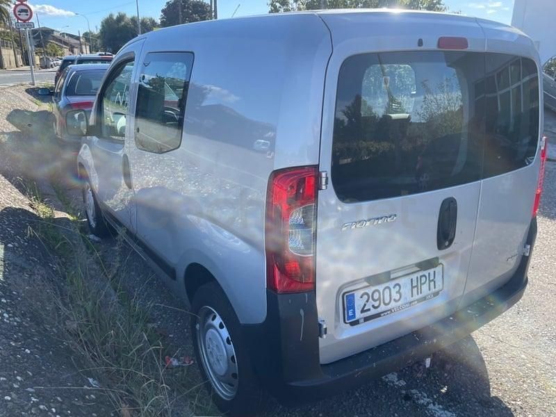 Usado Fiat Fiorino 75 CV (55 kW) 2012 Gris / plata Monovolumen