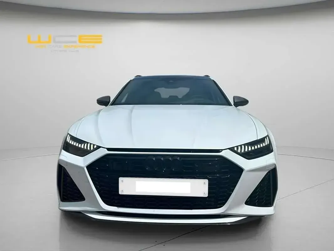 Usado Audi RS6 600 CV (441 kW) 2021 Blanco Familiar