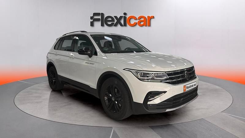 Usado VW Tiguan R-line 150 HP (110 kW) 2024 Branco SUV