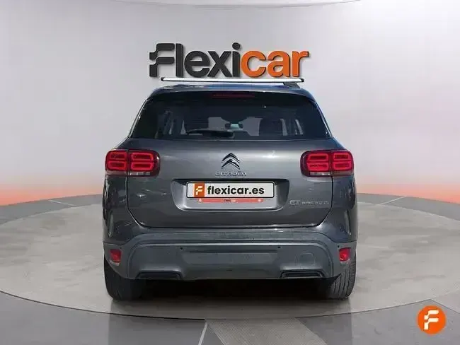 Usado Citroën C5 Aircross Shine 131 CV (96 kW) 2019 Blanco SUV