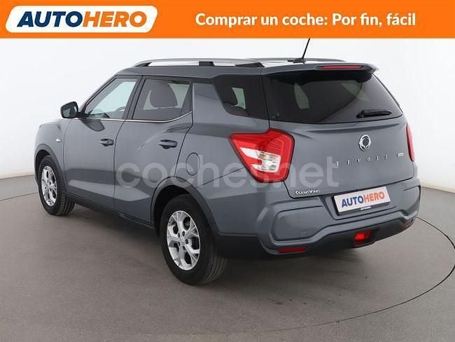 Usado SsangYong Tivoli 163 CV (119 kW) 2021 Gris SUV