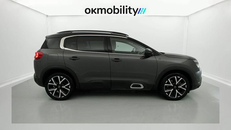 Usado Citroën C5 Aircross Shine 225 CV (165 kW) 2022 Gris platino / negro SUV