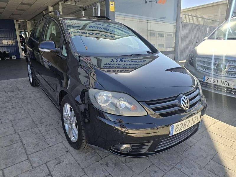 Begagnad VW Golf Plus Cross Highline 140 HK (102 kW) 2008 Svart Minibuss