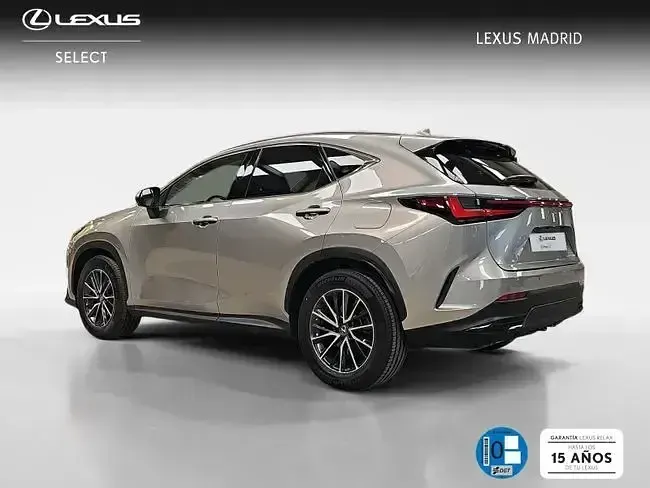 Usado Lexus NX450h+ Executive Line 306 CV (225 kW) 2022 Gris SUV