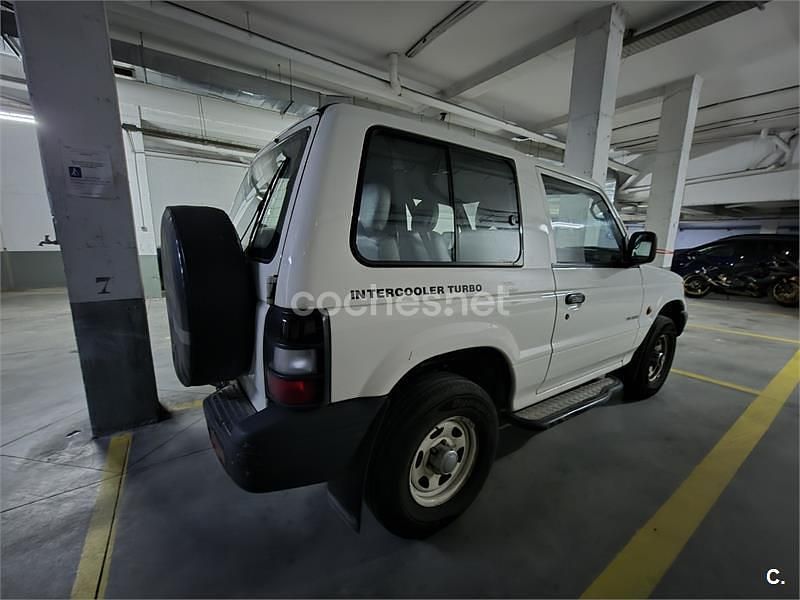 Usado Mitsubishi Montero 99 CV (72 kW) 2001 Blanco SUV