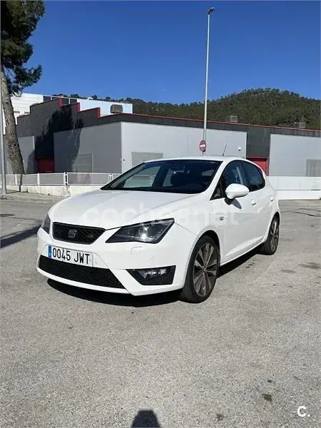 Usado Seat Ibiza Crono 90 CV (66 kW) 2017 Blanco Berlina