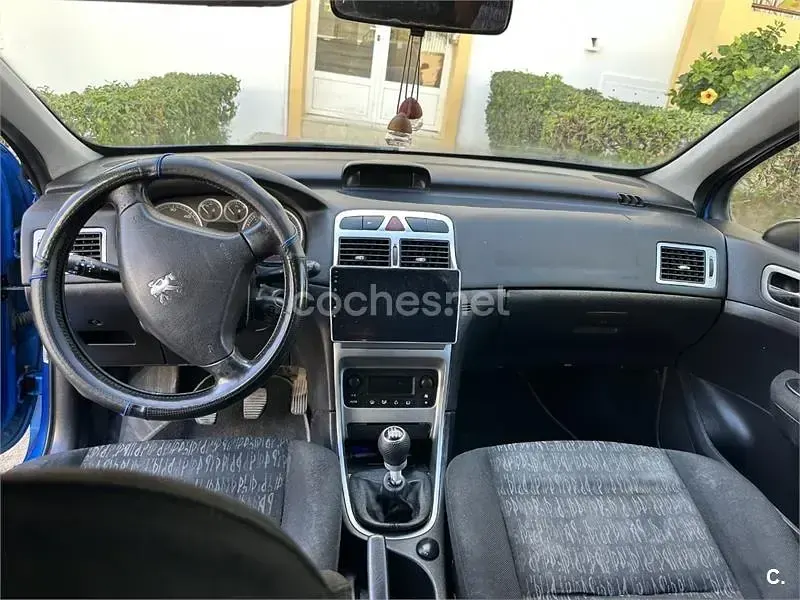 Usado Peugeot 307 110 HP (80 kW) 2005 Azul Sedan