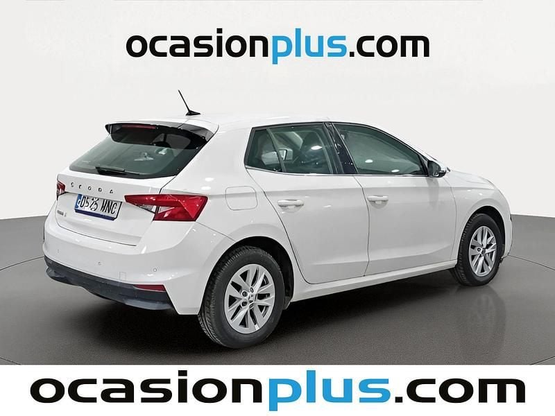 Usado Skoda Fabia Ambition 95 CV (69 kW) 2024 Blanco Utilitario