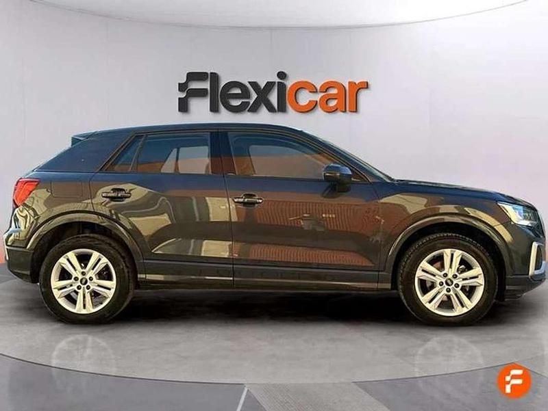 Usado Audi Q2 Advanced 150 CV (110 kW) 2021 Negro SUV