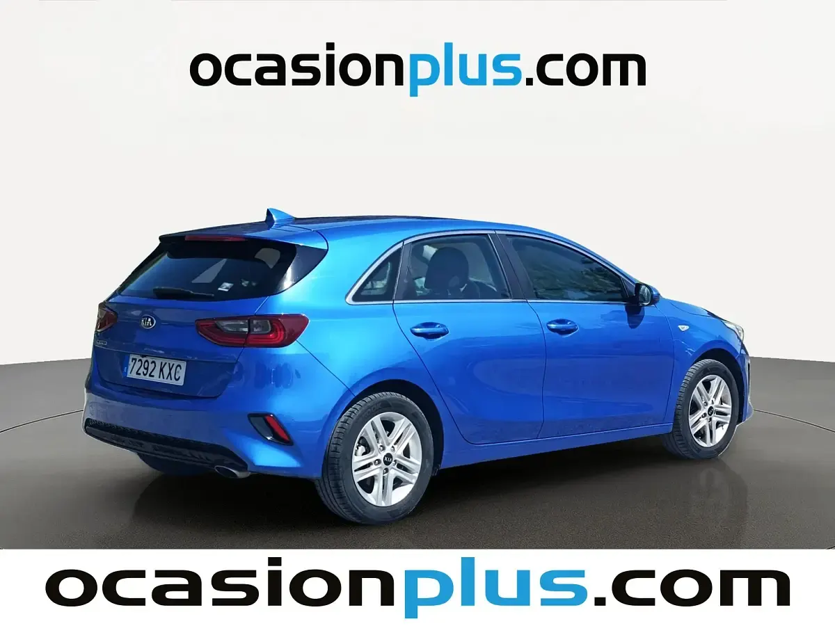 Occasion Kia Ceed 101 PK (74 kW) 2019 Blauw Hatchback