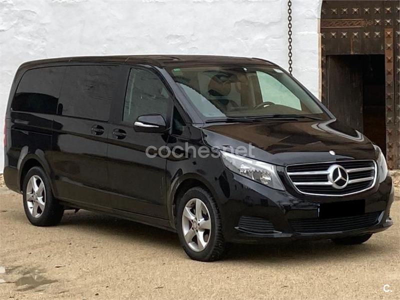 Negro Usado 2014 Mercedes V250 Edition 1 Monovolumen | 27.900 € - Imagen 1/4