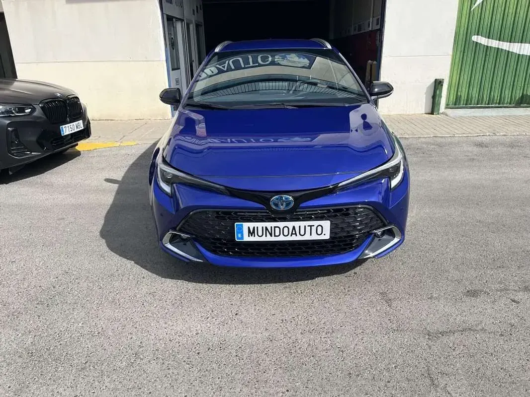Nuevo Toyota Corolla Plus 140 CV (102 kW) 2026 Azul Familiar