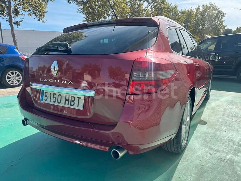 Usado Renault Laguna III Bose Edition 150 CV (110 kW) 2011 Granate Familiar