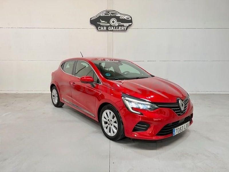 Usado Renault Clio V Techno 100 CV (73 kW) 2022 Rojo Berlina