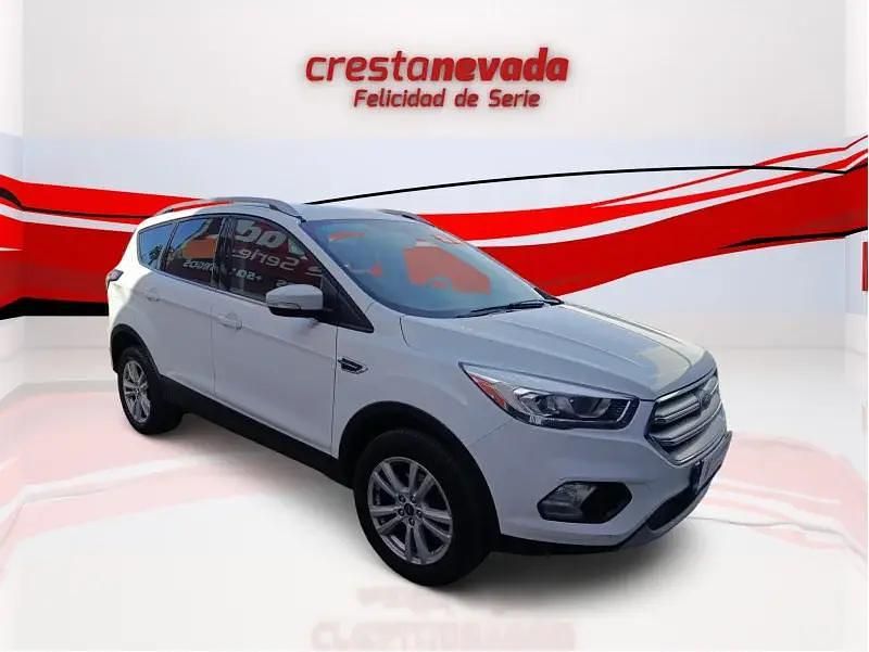 Usado Ford Kuga Trend 120 CV (88 kW) 2019 SUV