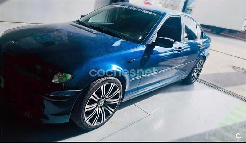 Azul Usado 2003 BMW 320 Berlina | 2300 € (Super precio) - Imagen 1/4