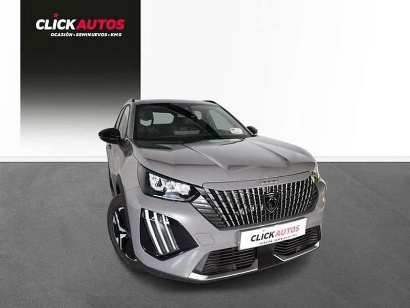 Usado Peugeot 2008 Allure 131 CV (96 kW) 2023 Gris SUV