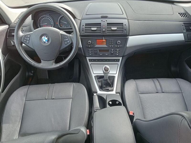 Gris Usado 2010 BMW X3 SUV | 6800 € (Precio justo) - Imagen 1/4