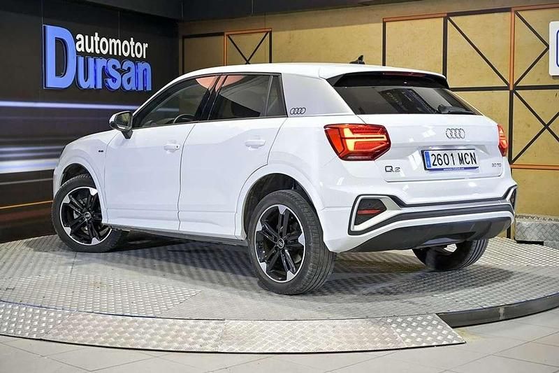 Usado Audi Q2 S-Line 116 CV (85 kW) 2022 Blanco SUV