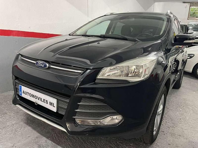 Negro Usado 2013 Ford Kuga Trend SUV | 9800 € (Precio justo) - Imagen 1/4