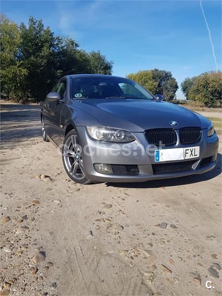 Usado BMW 320 177 CV (130 kW) 2007 Gris / plata Coupe