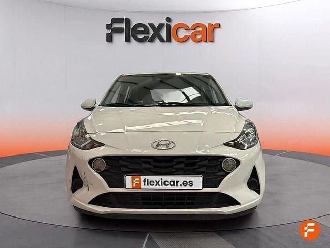 Usado Hyundai i10 67 CV (49 kW) 2021 Negro Utilitario