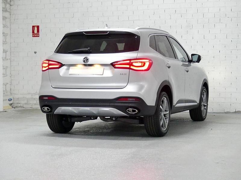 Usado MG HS Luxury 162 CV (119 kW) 2023 Gris SUV