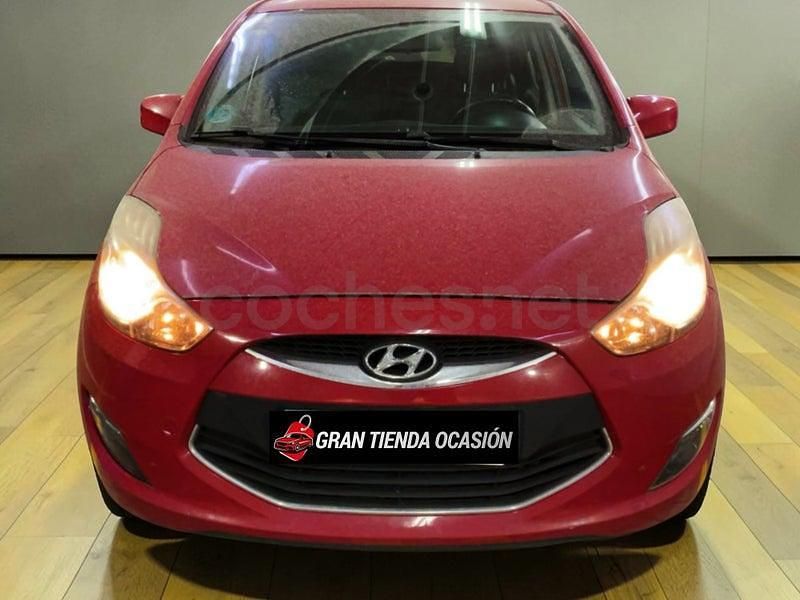 Usado Hyundai ix20 90 CV (66 kW) 2013 Rojo Utilitario