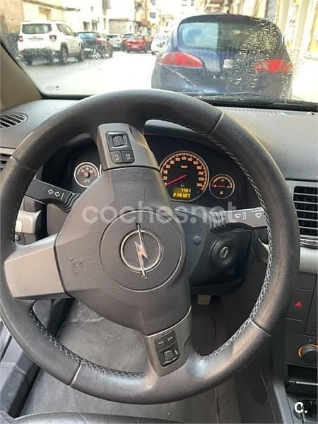 Azul Usado 2009 Opel Vectra Elegance Berlina | 4100 € (Un poco caro) - Imagen 1/1