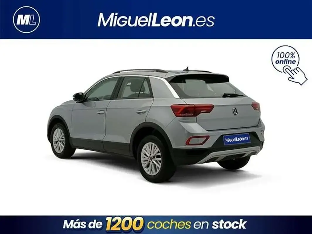 Usado VW T-Roc 110 CV (80 kW) 2022 Gris SUV