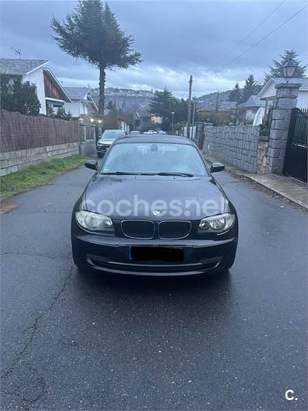 Usado BMW 118 143 CV (105 kW) 2008 Negro Utilitario