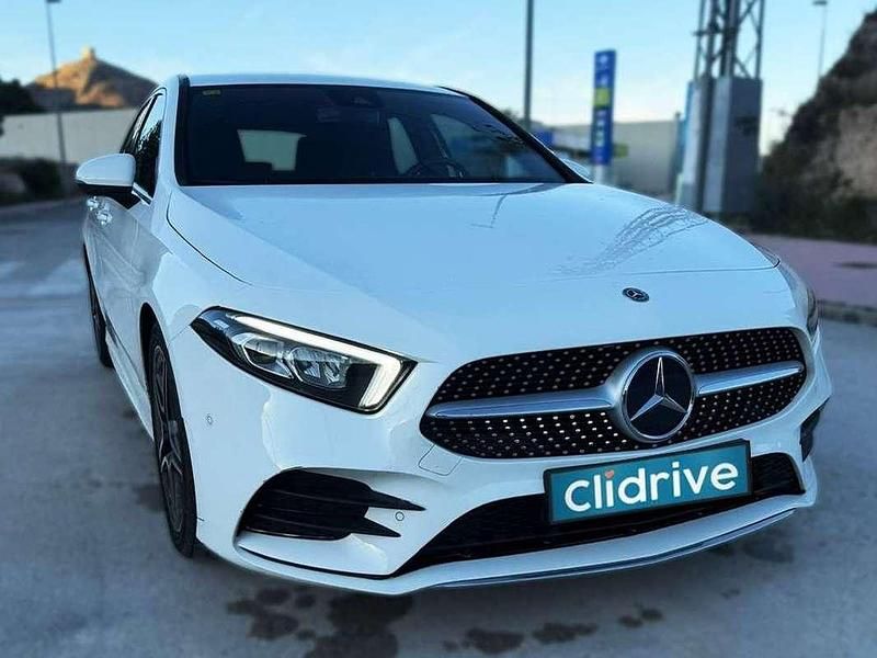 Usado Mercedes A180 109 CV (80 kW) 2020 Blanco Utilitario