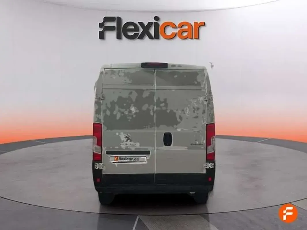 Usado Peugeot Boxer 140 CV (102 kW) 2020 Blanco Van