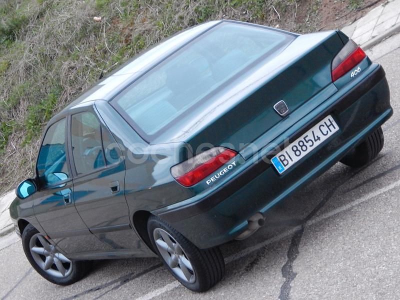 Usado Peugeot 406 112 CV (82 kW) 1998 Verde Berlina