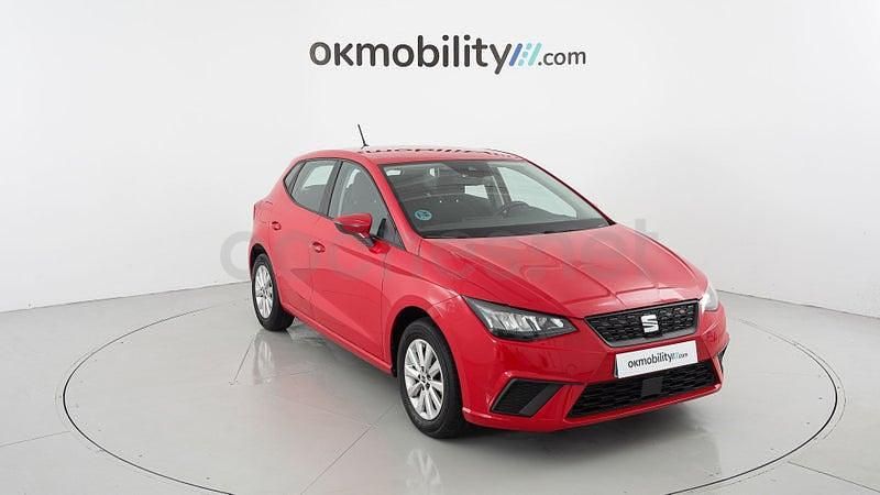 Usado Seat Ibiza Style 80 HP (58 kW) 2023 Vermelho Citadino