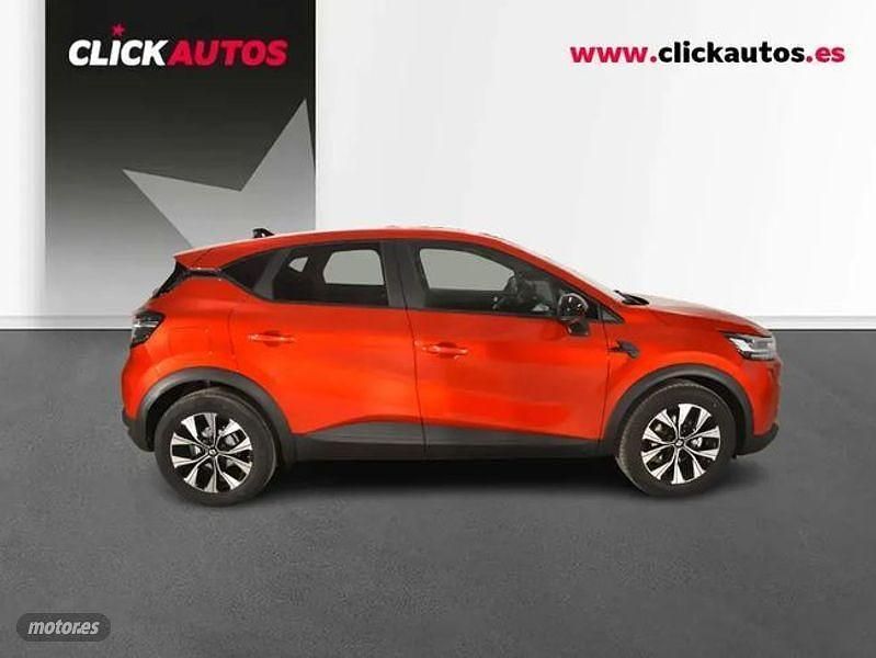Usado Renault Captur Evolution 90 CV (66 kW) 2025 Rojo SUV