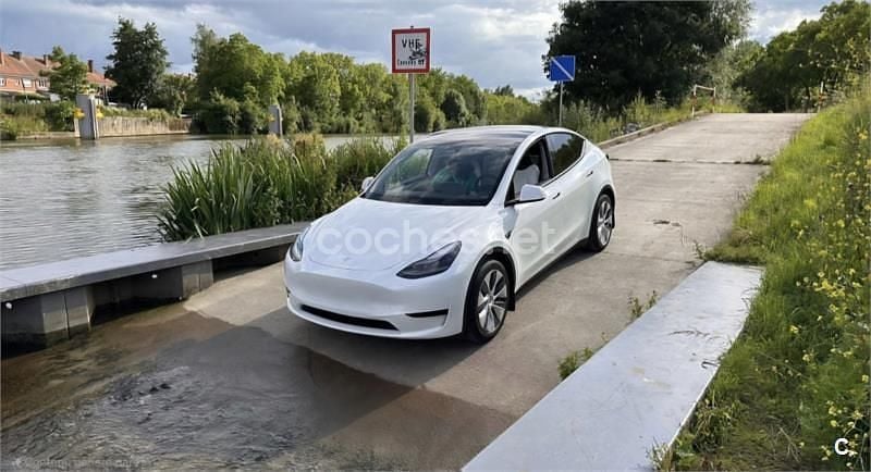 Usado Tesla Model Y RWD 250 kW (340 CV) 2023 Eléctrico SUV