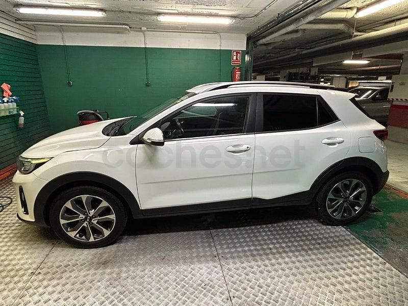 Usado Kia Stonic 100 CV (73 kW) 2020 Blanco SUV
