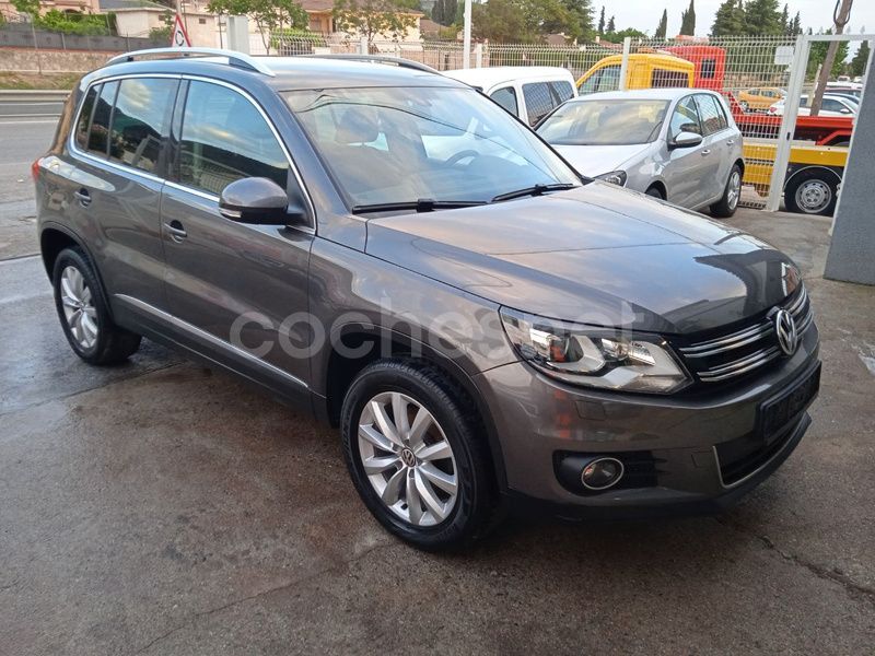 Usado VW Tiguan 140 CV (102 kW) 2007 Marrón SUV