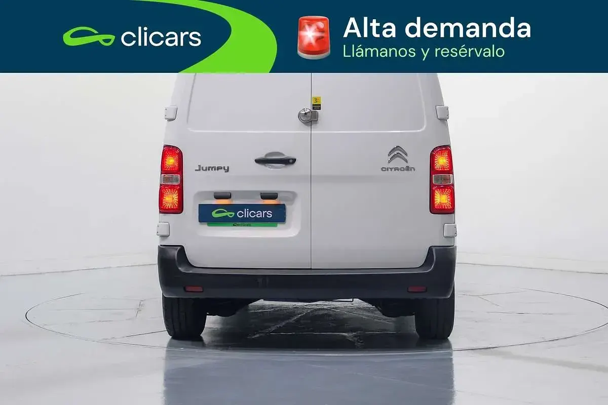 Usado Citroën Jumpy 120 CV (88 kW) 2021 Blanco Monovolumen