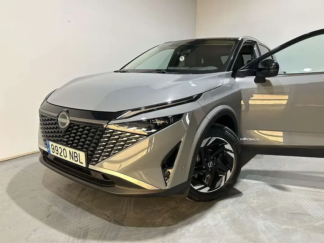Nuevo Nissan Qashqai N-Connecta 190 CV (139 kW) 2025 Gris SUV