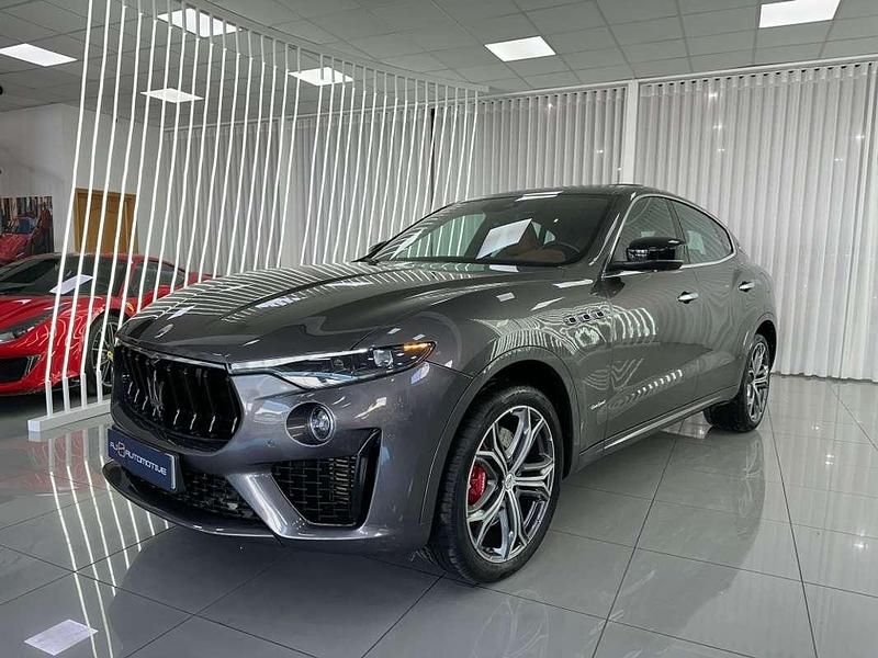 Gris Usado 2021 Maserati Levante SUV | 47.990 € (Precio justo) - Imagen 1/4