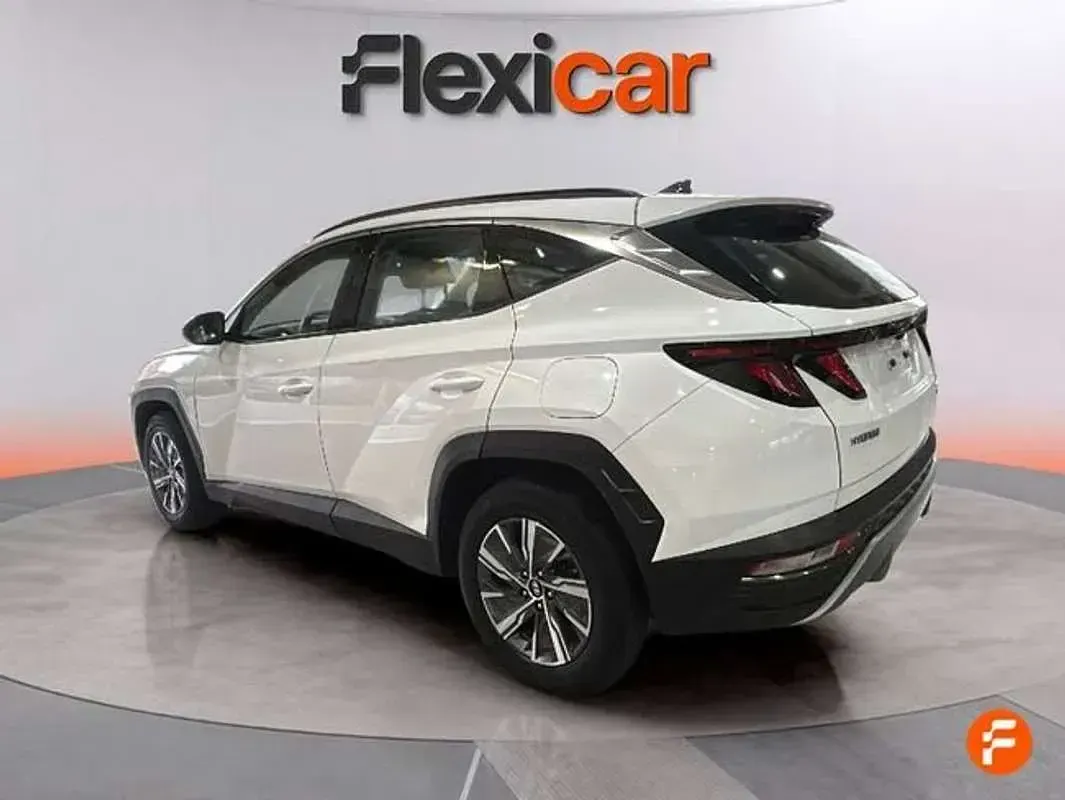 Begagnad Hyundai Tucson 150 HK (110 kW) 2021 Vit SUV