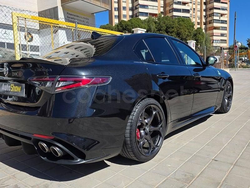 Usado Alfa Romeo Giulia Quadrifoglio 510 CV (375 kW) 2021 Negro Berlina