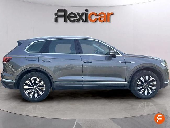 Usado VW Touareg 381 CV (280 kW) 2021 Gris SUV