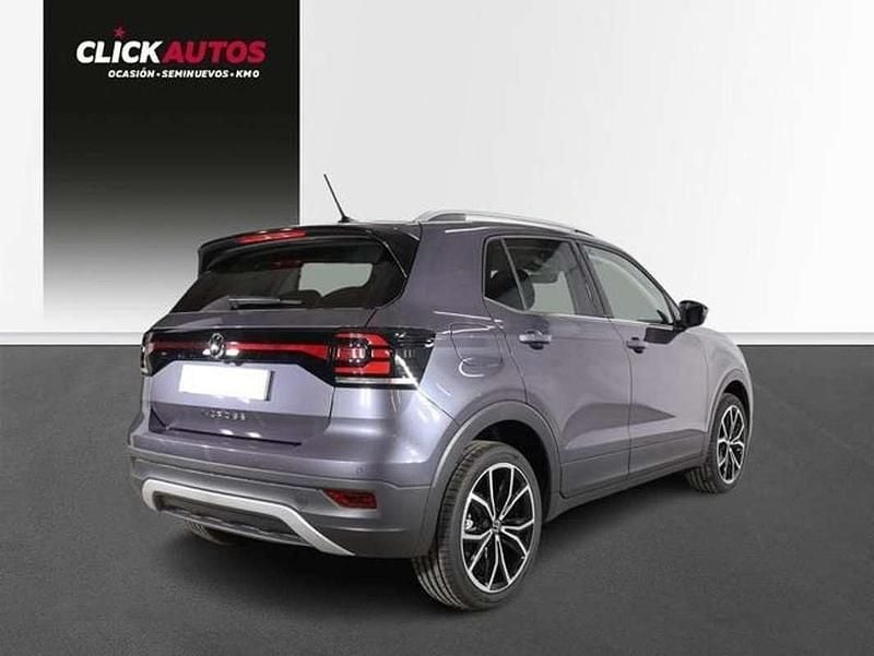 Usado VW T-Cross Sport 110 CV (80 kW) 2023 Gris SUV